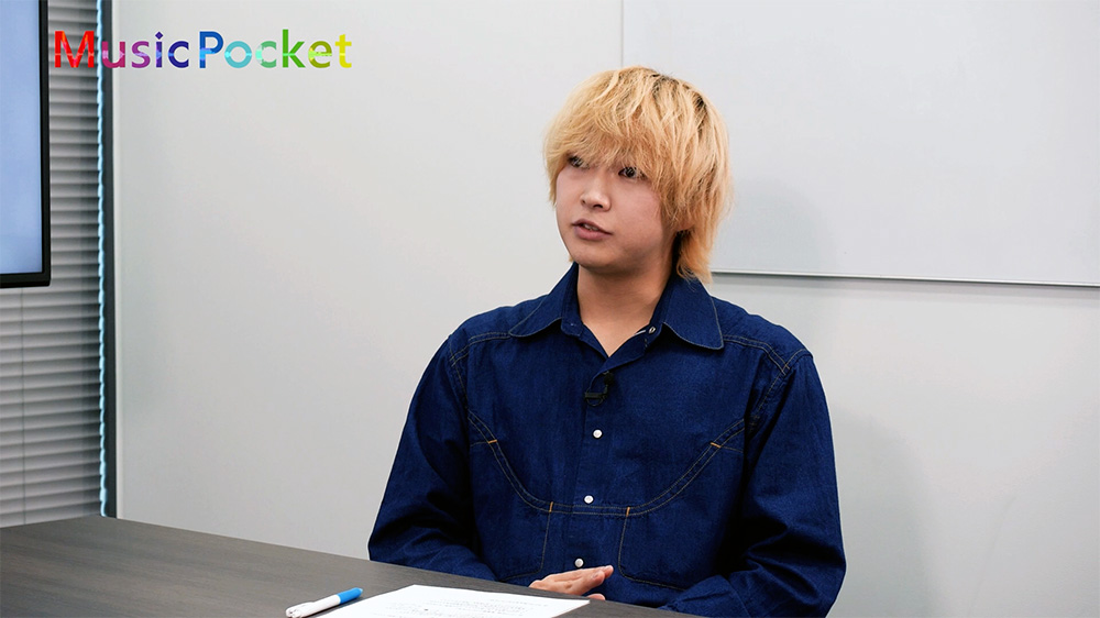 冨塚さんインタビュー写真